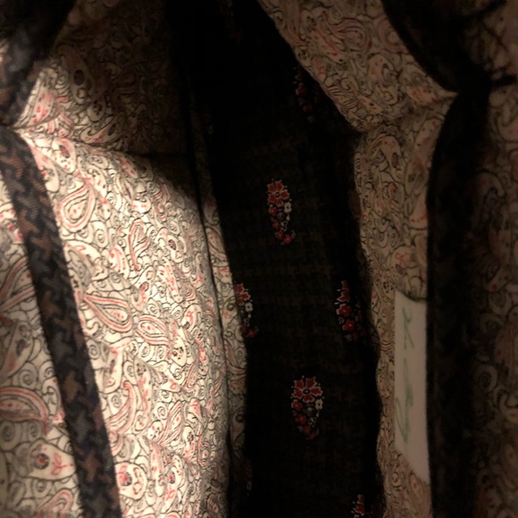 Vera Bradley Bag - Picture 2 of 2